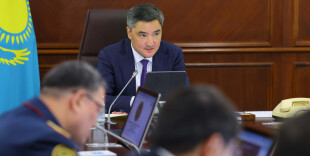 «Закон и Порядок» – основополагающий принцип новой Конституции: Олжас Бектенов провел заседание МВК по профилактике правонарушений