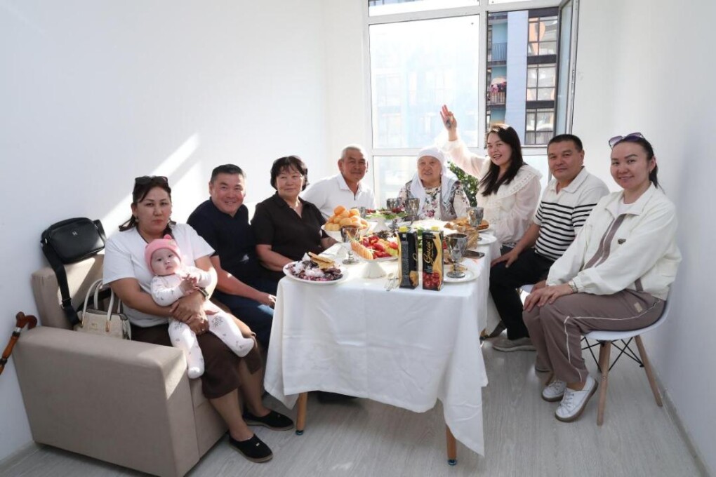 _gluster_2026_4_15_c3633dcc2f65f656f0506b2ac8e33ee5_1280x720