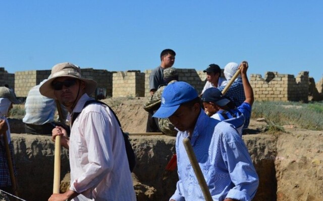 Казахстанский ученый выявил новые памятники эпохи Золотой Орды