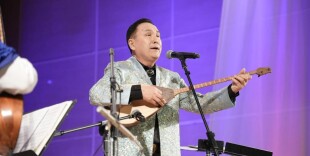 В Алматы состоялся вечер памяти Нургисы Тлендиева «Атадан мұра»