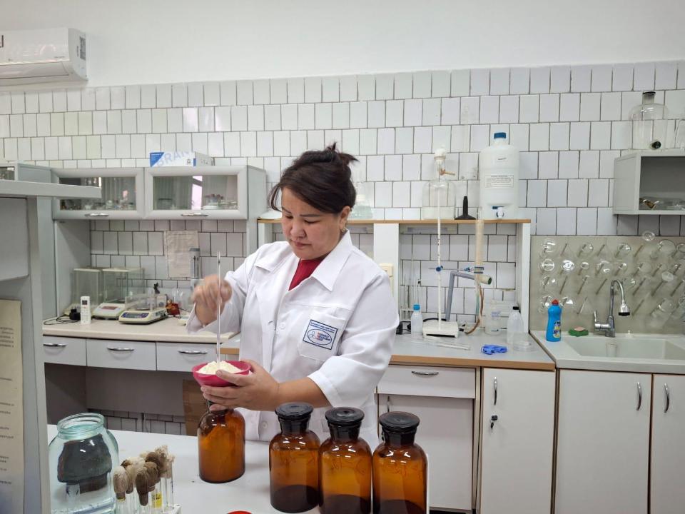 _gluster_2026_4_2_7cce7fcf82bf81668190495dd55b4a40_1280x720