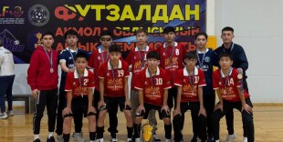 Жаңақалалық футболшылар қоржында күміс жүлде салды