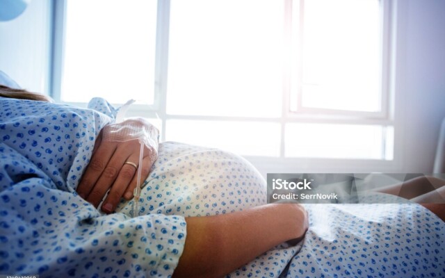 За последние пять лет материнская смертность в Казахстане снизилась на 35%- Минздрав