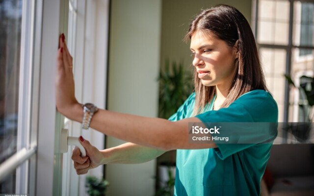 Елімізде балаларды терезеден құлаудан қорғауға бағытталған «Терезе - SAFE» республикалық науқаны басталды