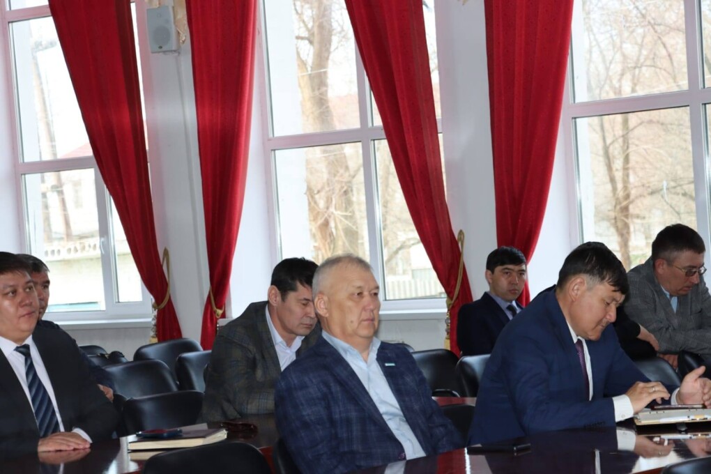 кеңесте не қаралды 1