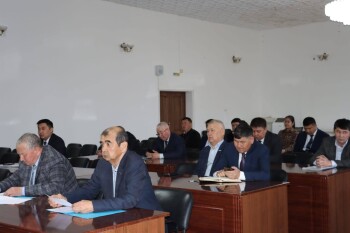 кеңесте не қаралды