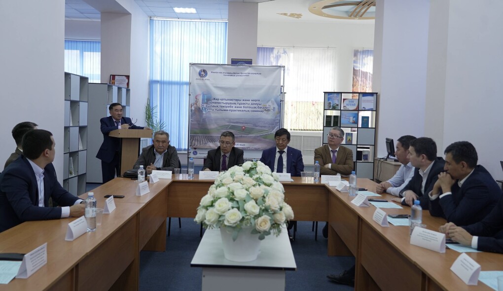 photo_5384247753791181925_w