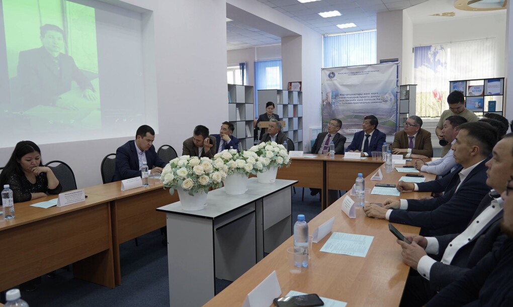 photo_5384247753791181938_w