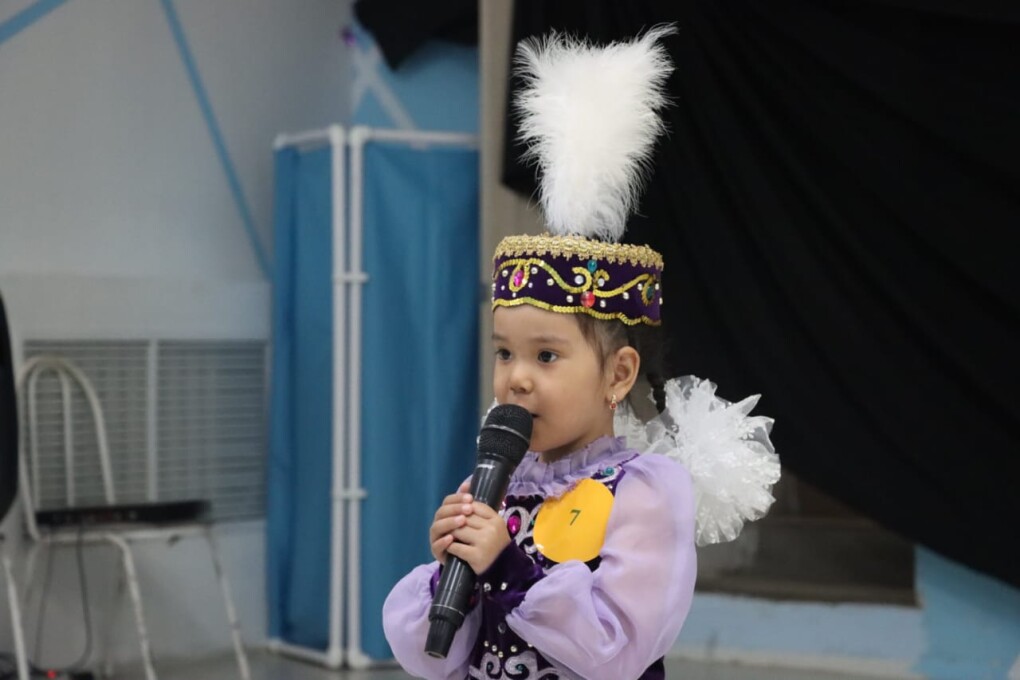 тақылдап тұрған тіліңнен 4