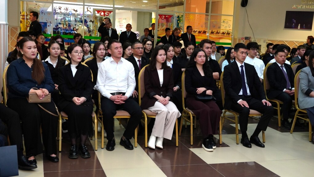 встреча со студентами - мади салык (2)