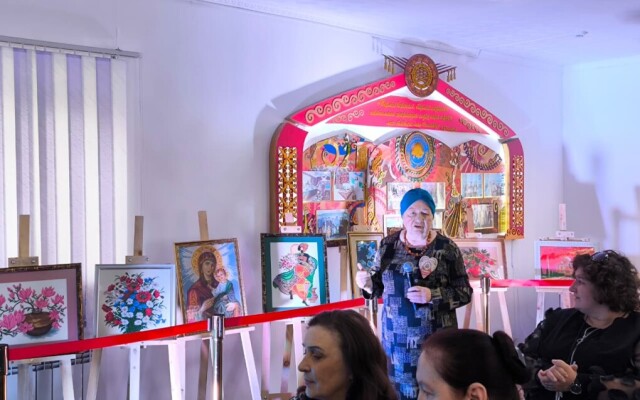 В Буринском районе действует клуб вышивки «Возрождение»