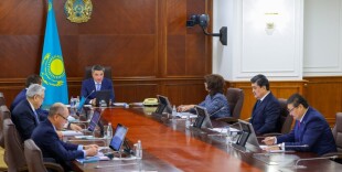 Олжас Бектенов провел заседание по реализации инициативы Президента «Таза Қазақстан»