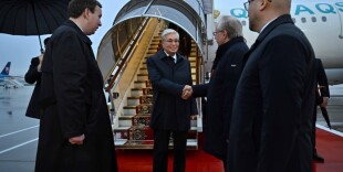 Глава государства прибыл с рабочим визитом в Москву