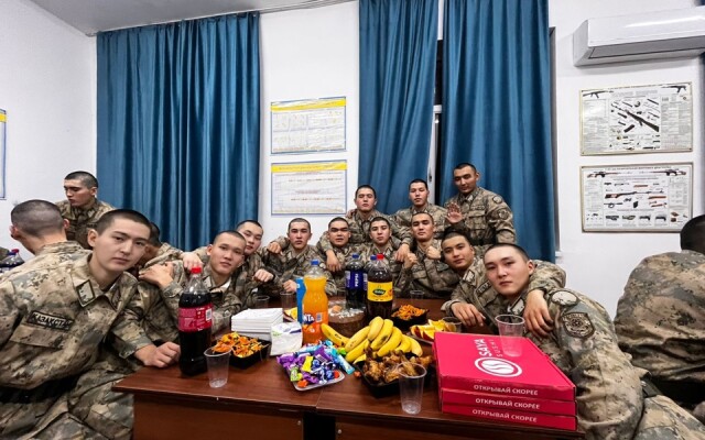 Әскерге бардың ба, қолыңа қару алдың ба?   