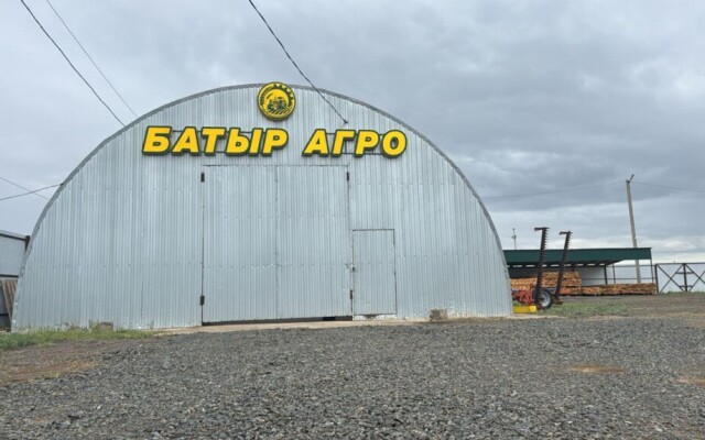 Жаңақалада құрылыс және агро бөлшектер дүкені ашылды