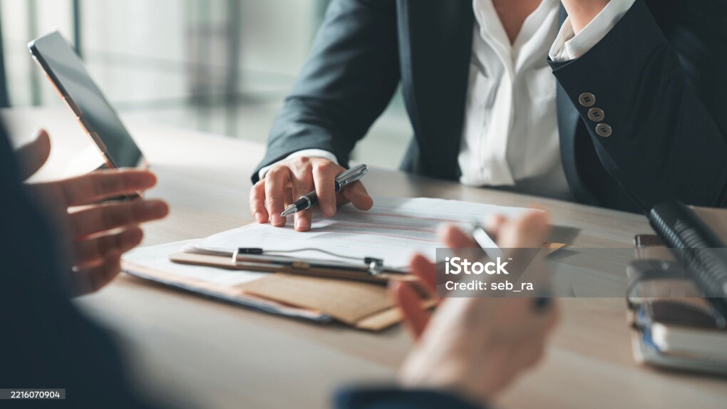Business, business people and office lifestyle concept