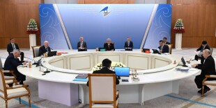 Глава государства принял участие в заседании Высшего Евразийского экономического совета в узком составе