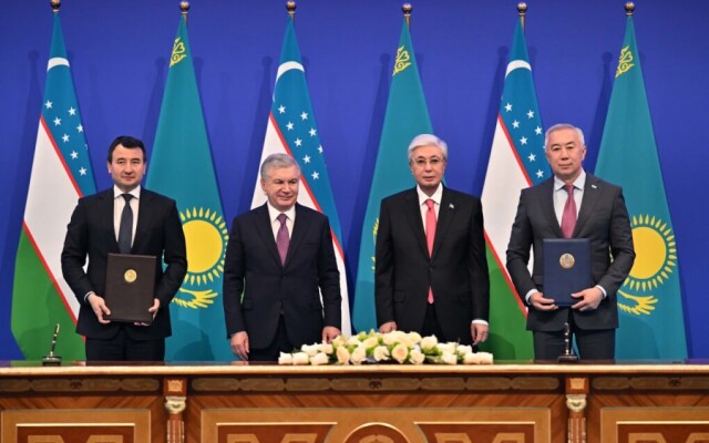 Подписана Дорожная карта по реализации достигнутых договоренностей между Казахстаном и Узбекистаном