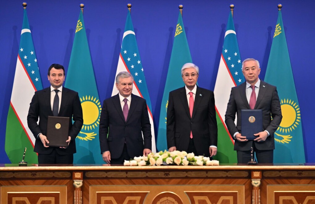 Подписана Дорожная карта по реализации достигнутых договоренностей между Казахстаном и Узбекистаном