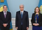 Глава государства принял старшего советника Совета мира Арье Лайтстоуна