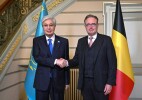 Мемлекет басшысы Бельгия Премьер-министрі Барт де Вевермен кездесті