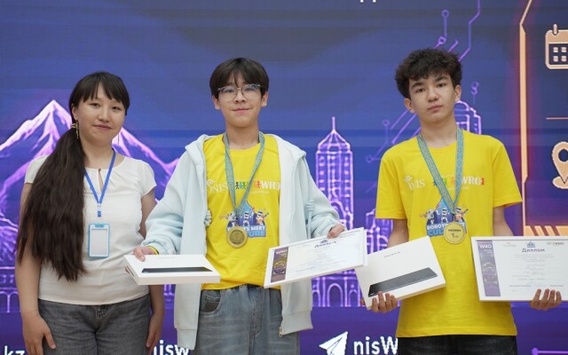 Путевка в Пуэрто-Рико: ученики NIS города Уральска стали победителями World Robot Olympiad 2026