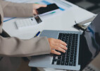 Численность занятого населения в ключевых отраслях экономики продолжает расти
