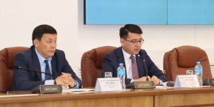 В Бурлинском районе обсудили новые требования к госслужбе