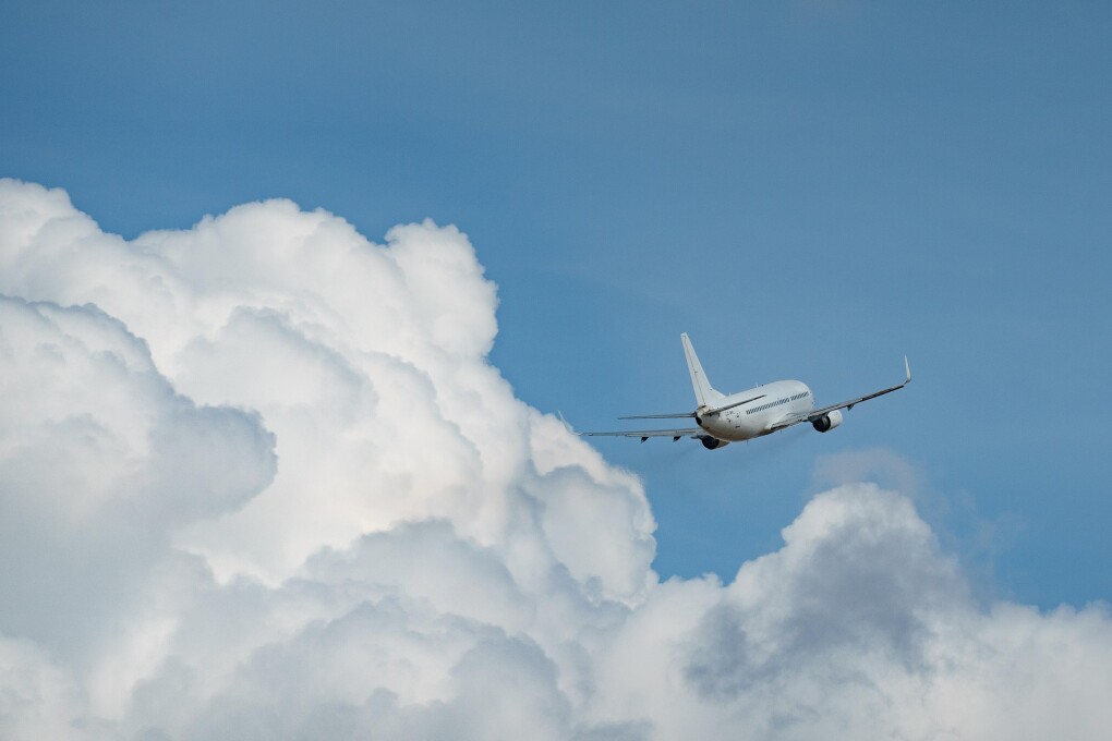 anestiev-airplane-7429725_1920