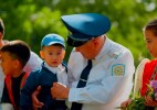 Полицейские провели масштабный флешмоб против бытового насилия в ЗКО