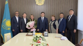 image-18-06-26-04-59 (1)