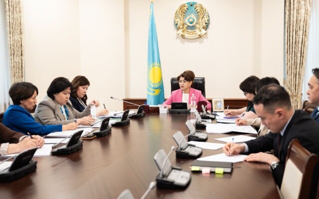 В Правительстве рассмотрели проект Комплексного плана развития дошкольного и начального образования на 2026-2028 годы