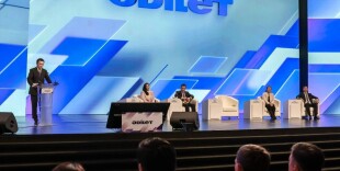 Партия «Әділет» выражает искреннюю благодарность руководству и членам партии AMANAT за принятое решение о присоединении к нашей партии