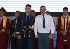 Выпускникам университета Жангир хана вручили дипломы
