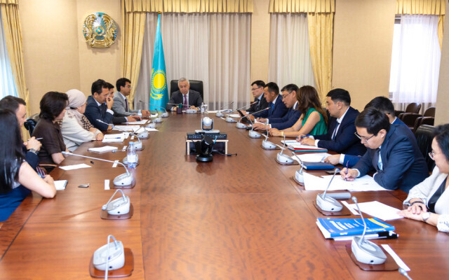 Салық кодексін енгізудің жобалық кеңсесі ЖТС бойынша базалық және әлеуметтік салық шегерімдерін қолдану мәселелерін қарады