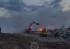 Ликвидация возгорания на полигоне ТБО в поселке Зачаганск продолжается круглосуточно