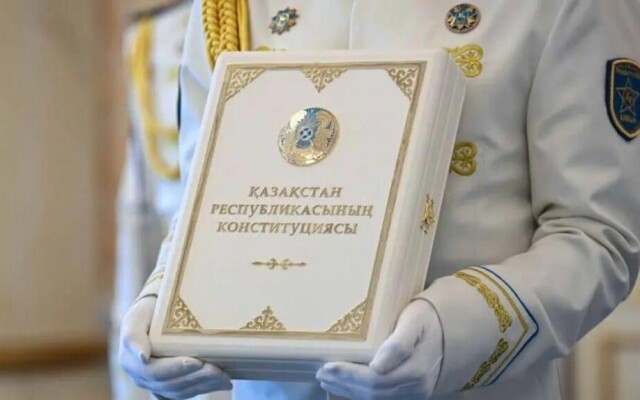 Новая Конституция: закрепление статуса адвокатуры, защита интеллектуальной собственности и запрет обратной силы законов