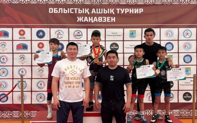 Шыңғырлаулық жас бапкерлер еркін күрестен чемпиондар дайындап жатыр