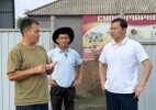 ​Шыңғырлау: Аудан әкімі Ақшат пен Қарағаштағы кәсіпкерлік нысандарын аралады