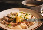 Асылған ет, сорпа және сүт қосылған шай: дұрыс тамақтану туралы мифтер