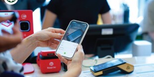 Казахстанцы смогут оплачивать покупки через один QR независимо от банка