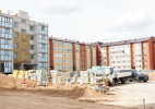 В новом микрорайоне  Уральска продолжается строительство жилья