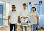 Сырым ауданы: Бижановтар жанұясы дауыс берді