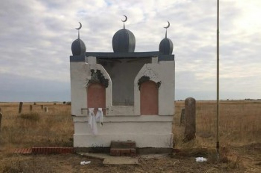 Захоронение Мынбая