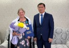 Мерейлі жасымен құттықтады