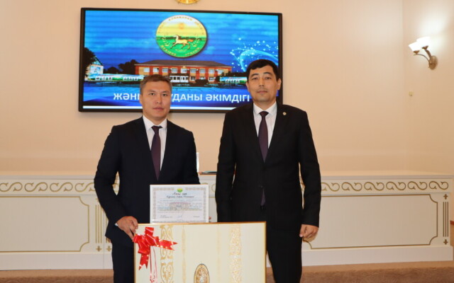 Жәнібек ауылының әкімі жаңа белеске аяқ басты