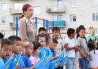 Ақжайық ауданы орталығында балаларға арналған екі ойын алаңы ашылды