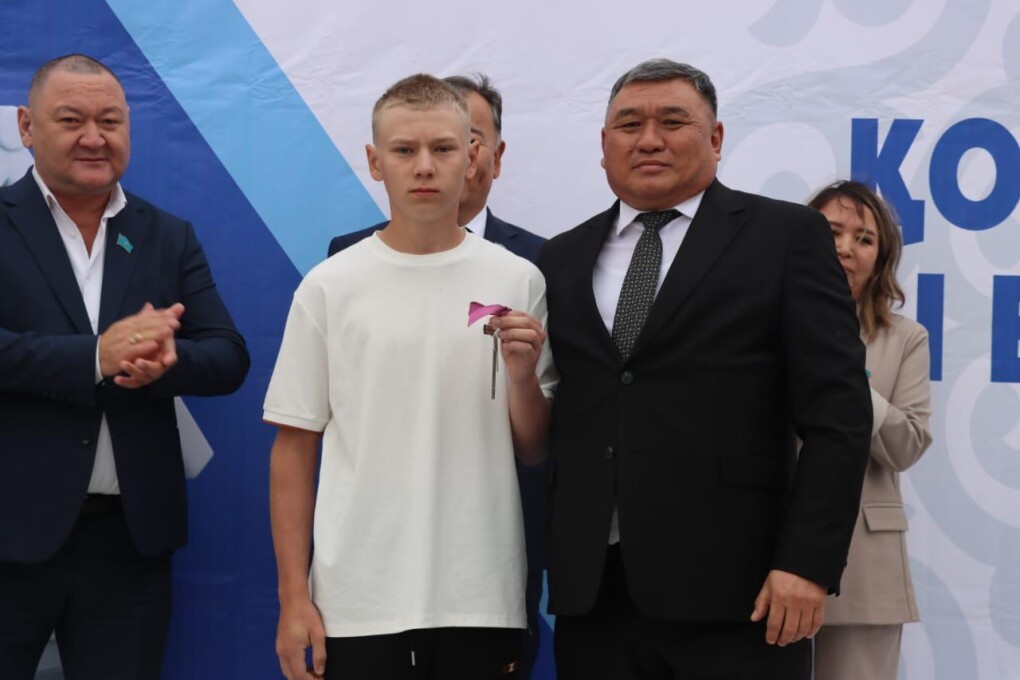 Айнабұлақ баспана табысталды (4)