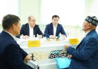 Аким ЗКО побывал в Чингирлауском районе с рабочей поездкой