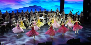 Казахстан и Франция расширяют сотрудничество в сферах театрального искусства, музейного и архивного дела